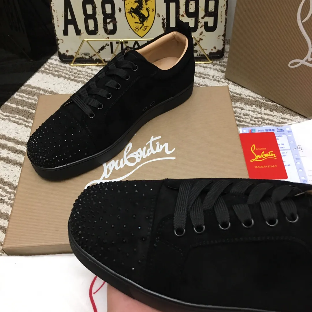 Ex-factory price 440. christian louboutin (CL red sole shoes) counter hot diamond series, high-top casual sneakers for couples 📢 📢 📢 Exclusive hot style release 🎈🎈💪 Movable latex feet 👻 Finished outsole sewing line [satisfied] 😝Female 35-40# Male 38#-46, global supply😝 [Top version]: original imported cowhide suede upper, top original leather lining, original molded TPU outsole, original 1:1 detail processing, original shoe last,